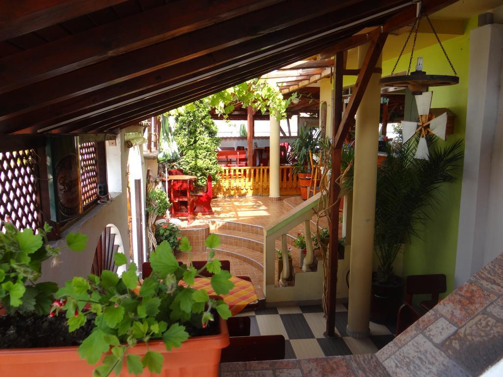 Guest House Rosa 希典 外观 照片